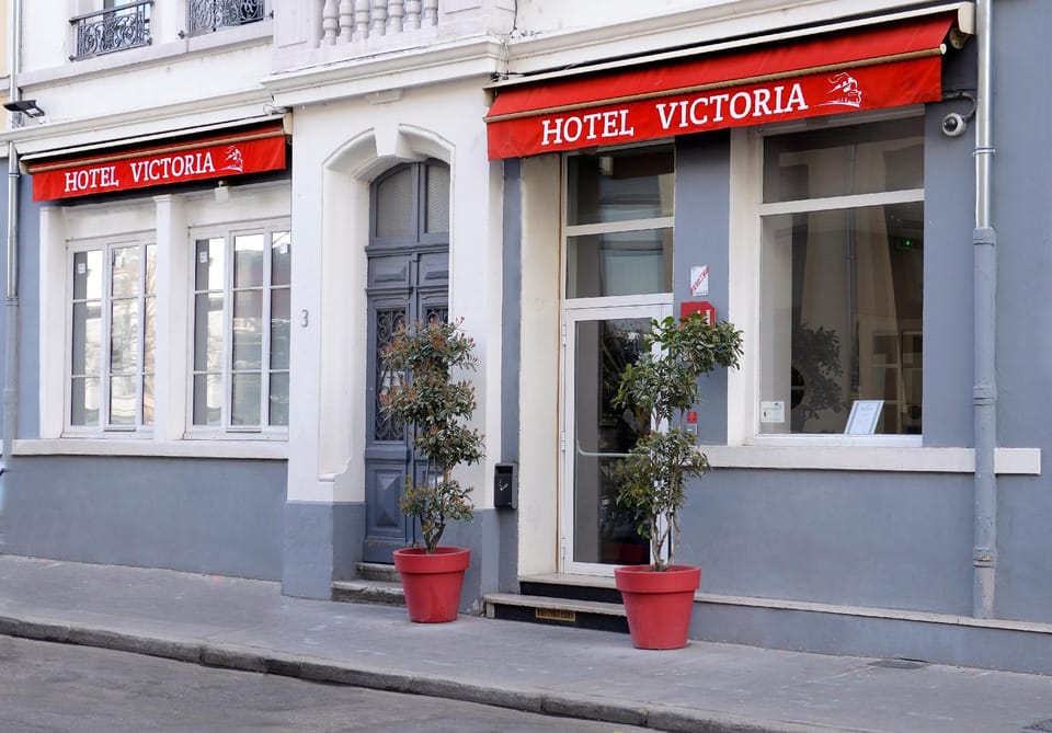 Hotel Victoria Lyon Centre Perrache Confluence Hotel in Lyon