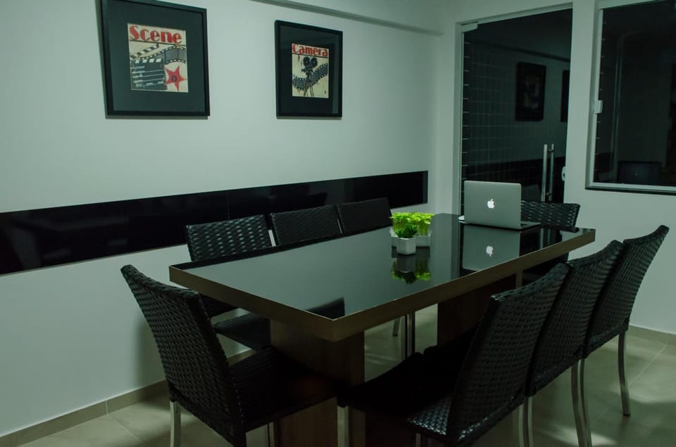 Hollyster Hotel Hotel in São José dos Pinhais