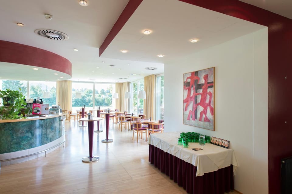 Bar/lounge