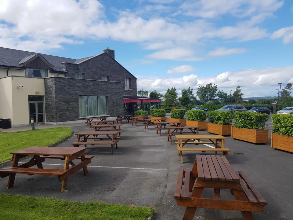 Kettles Country House Hotel Hotel in County Dublin