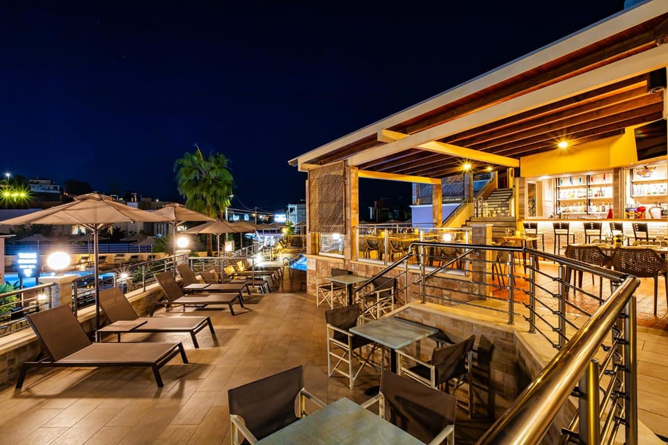Theos Village Apartments Apartment hotel in Crete