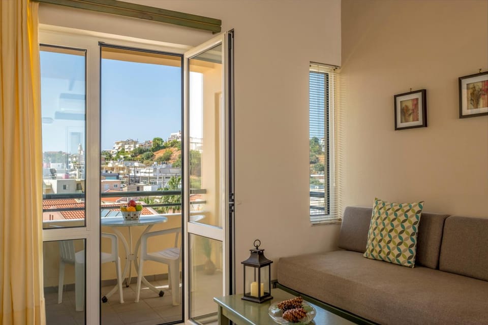 Theos Village Apartments Apartment hotel in Crete