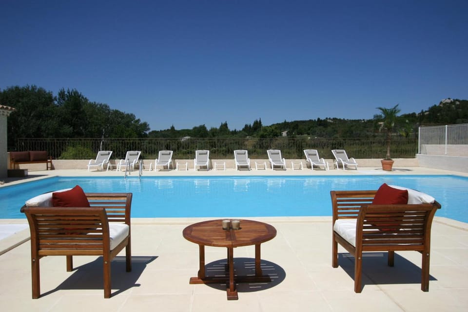 Lagrange Vacances Le Domaine de Bourgeac Apartment hotel in Arles
