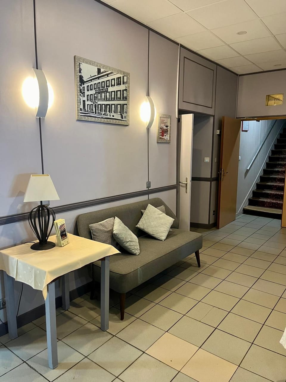 Le Relais De La Poste Hotel in Île-de-France