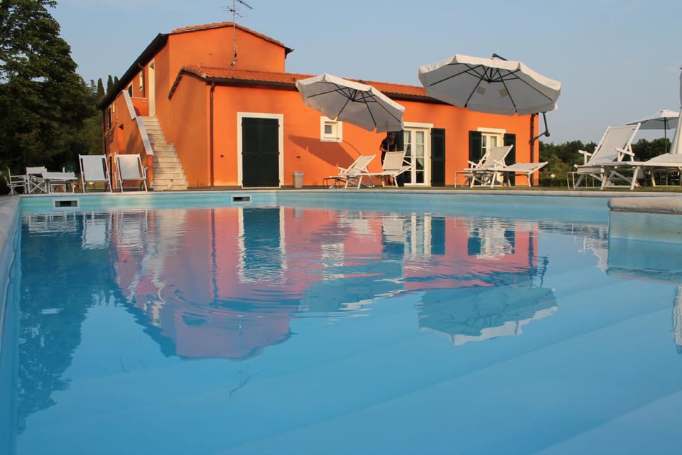 Residence Casali Romei Hotel in Sarzana