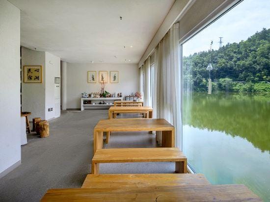 Xinhu B&B Hotel in Hubei