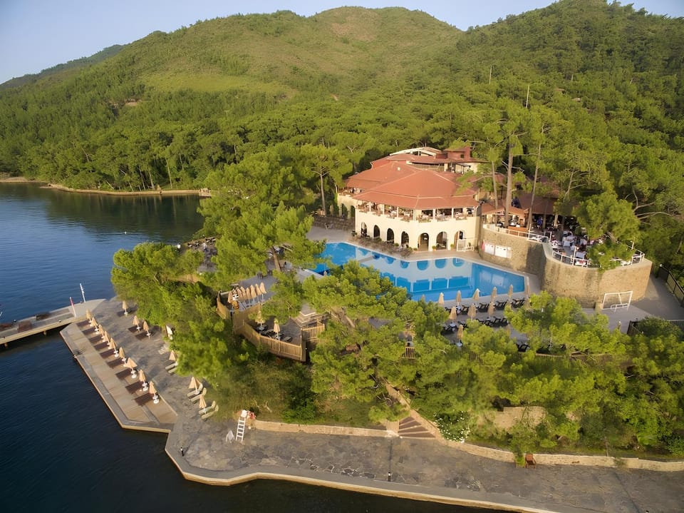 Marmaris Bay Resort - Adults Only    Hotel in Marmaris