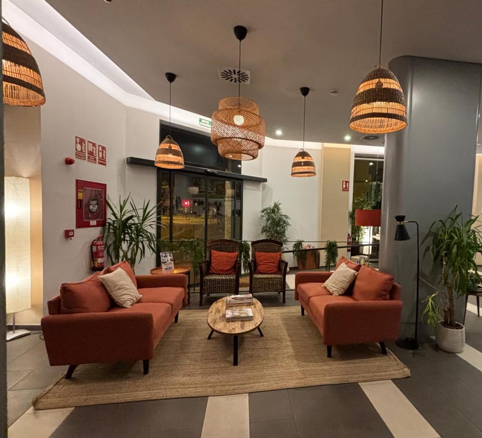 Hotel BESTPRICE Girona Hotel in Girona