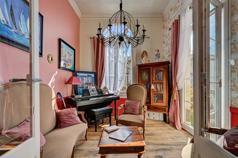 Hotel Des Artistes Hotel in Tarascon