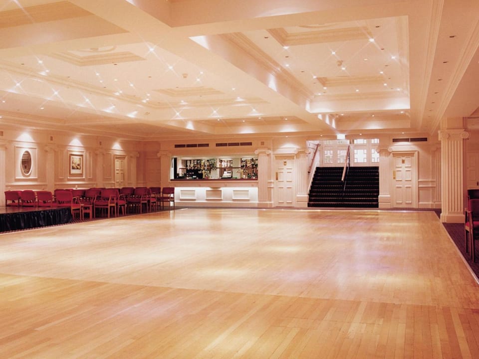 TLH Victoria Hotel - TLH Leisure, Entertainment and Spa Resort Hotel in Torquay