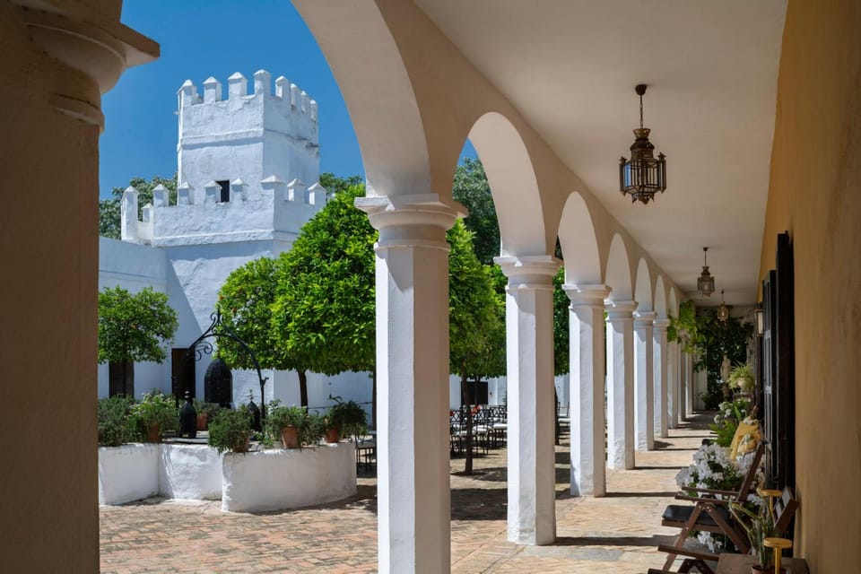 Hospedium hotel Cortijo Torre De La Reina Hotel in Sierra Norte de Sevilla