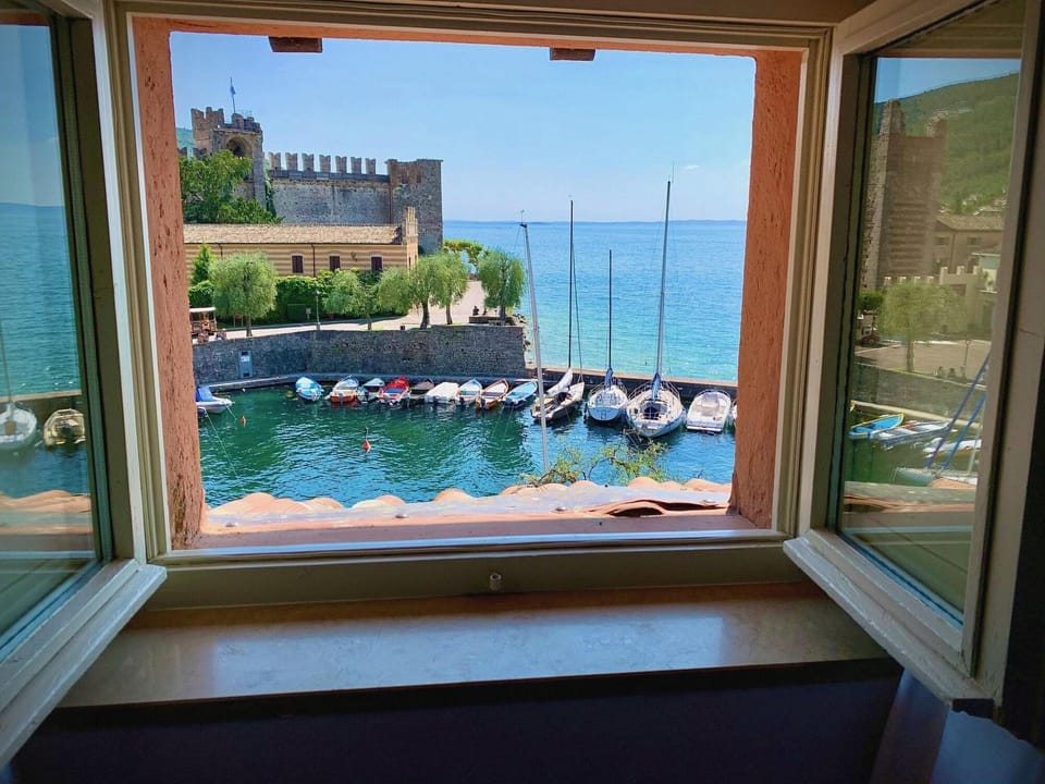 Albergo Gardesana Hotel in Torri del Benaco
