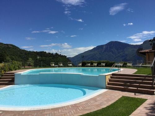 3MUZEN apartments Hotel in Tignale