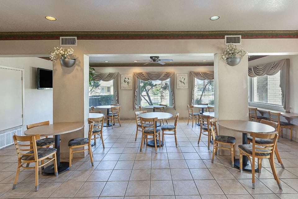 Coffee shop