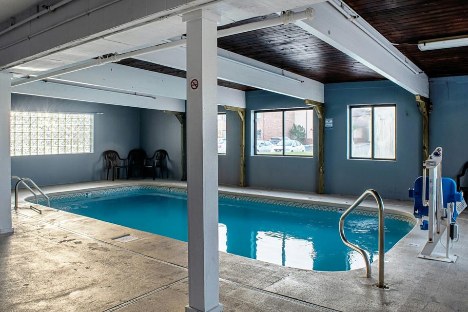 Red Roof Inn & Suites Middletown - Franklin Hotel in Ohio