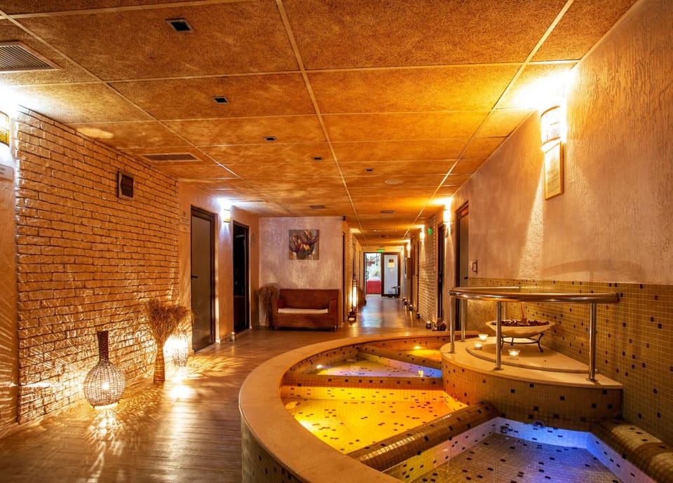 Balneo Complex & Spa Aquatonik Hotel in Velingrad
