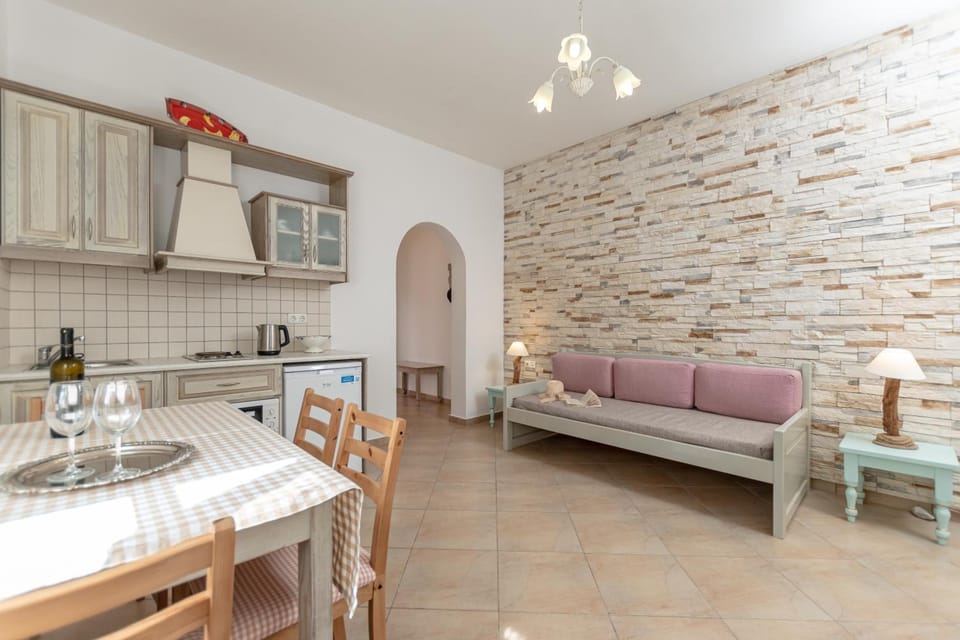 Annita's Village Hotel Apartment hotel in Naxos, Naxos and Lesser Cyclades, Greece