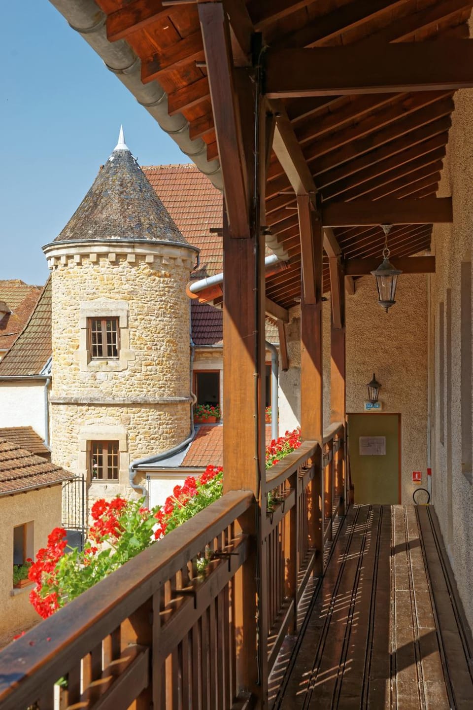 Logis Des Trois Maures Hotel in Bourgogne-Franche-Comté