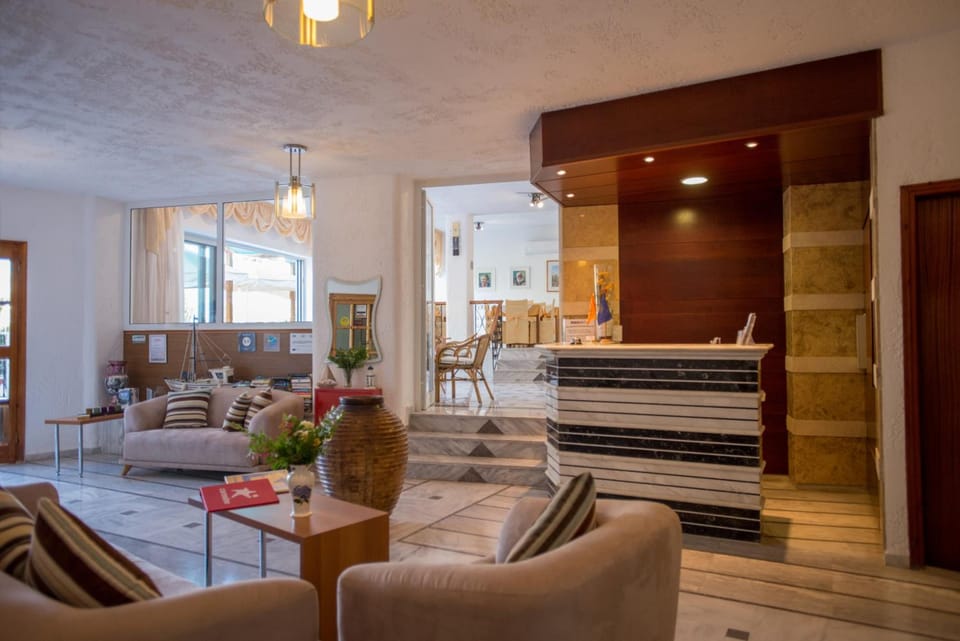 Neos Ikaros Hotel in Crete