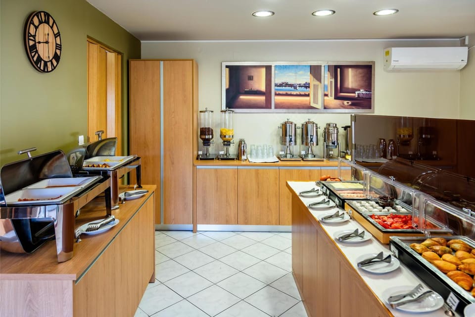 Hotel Nereides Hotel in Sporades, Greece
