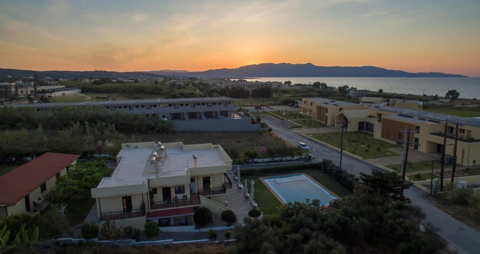 Studios Kydonia Hotel in Crete