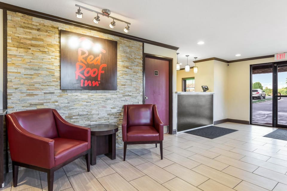 Red Roof Inn Dry Ridge Hotel in Williamstown
