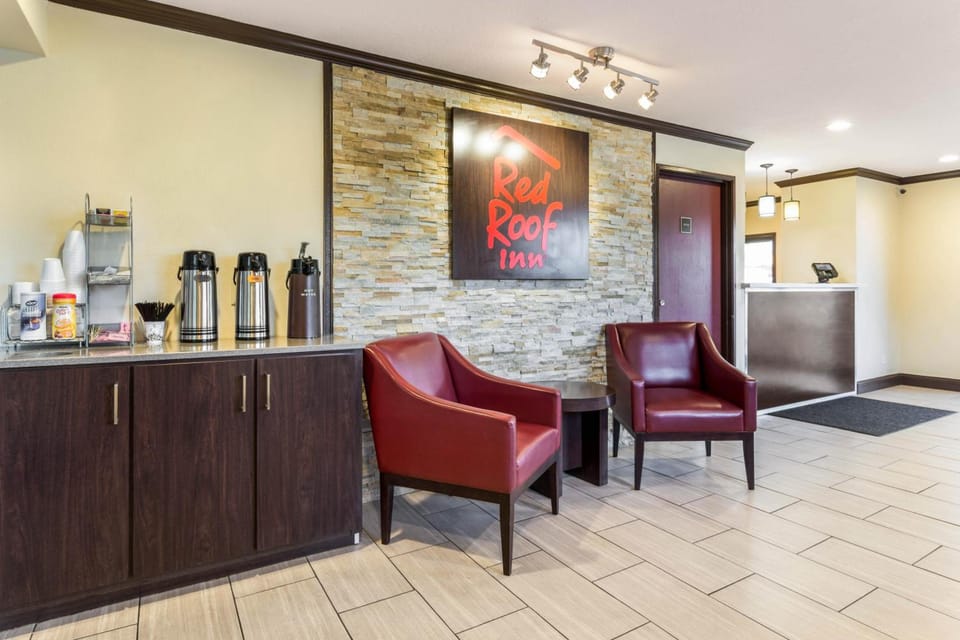 Red Roof Inn Dry Ridge Hotel in Williamstown