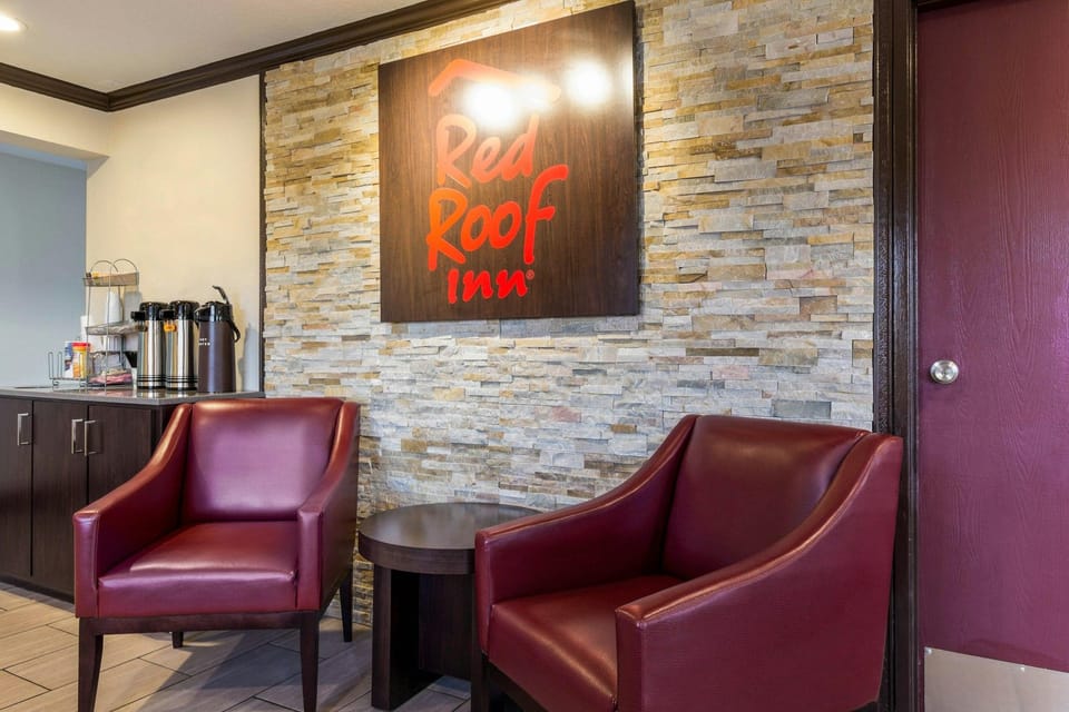 Red Roof Inn Dry Ridge Hotel in Williamstown