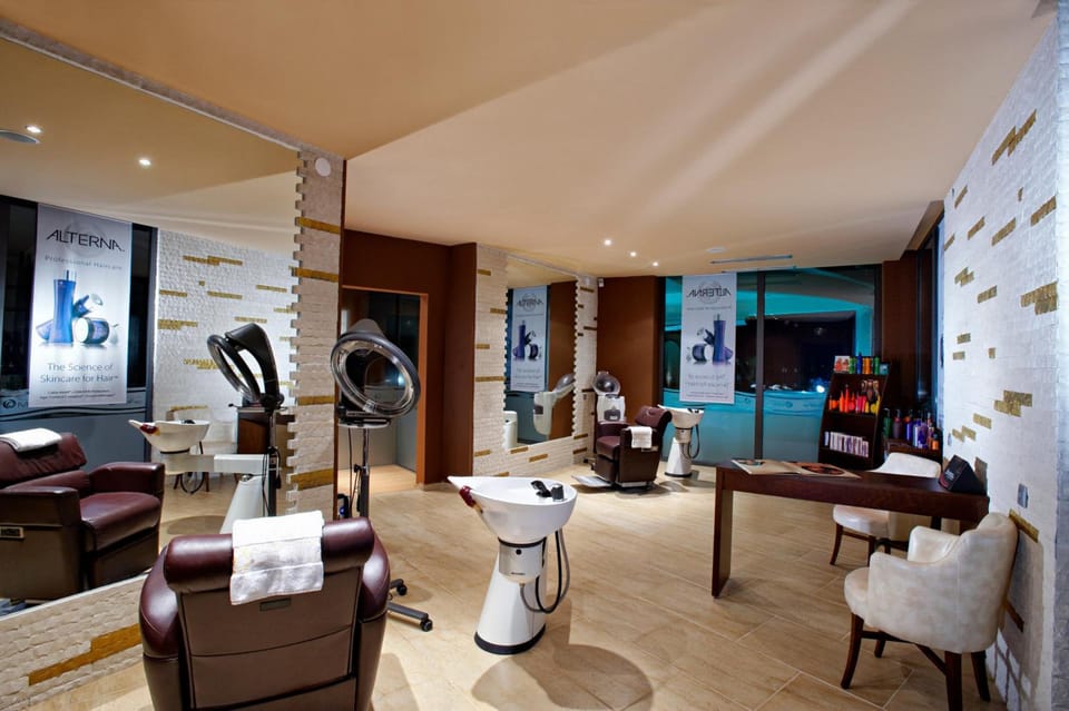 Istion Club & Spa Hotel in Halkidiki
