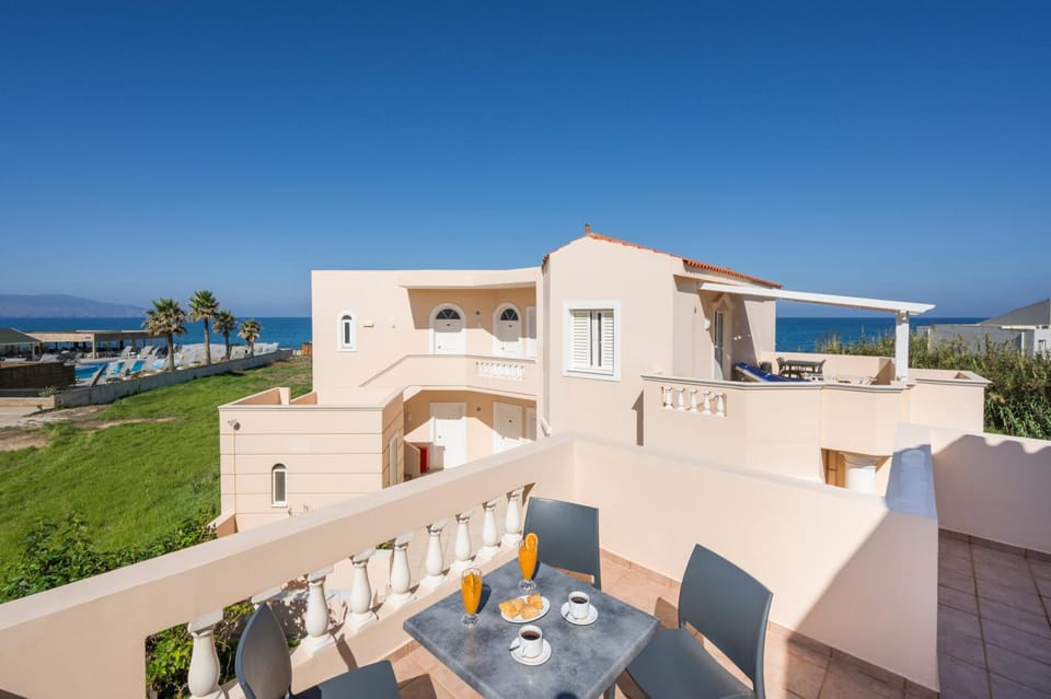 Hotel Caretta Beach Hotel in Crete