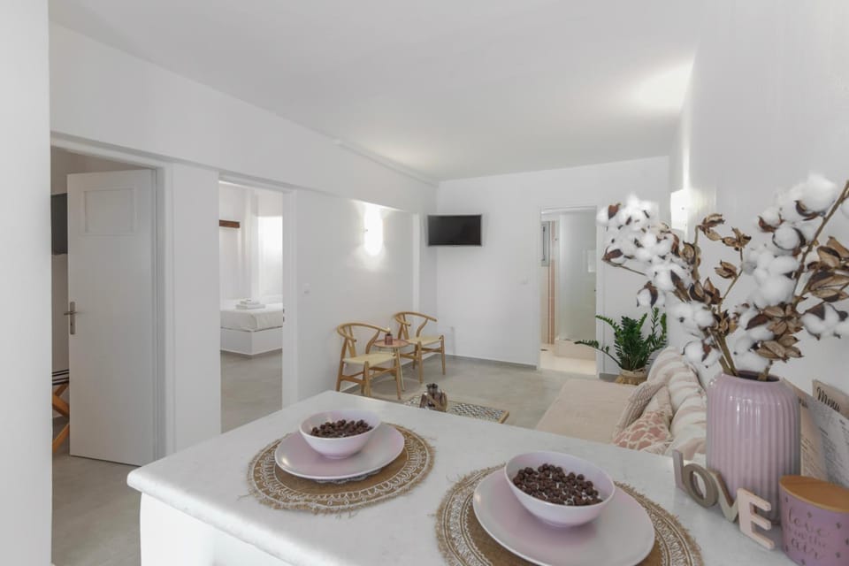 Margarita Studios Ambelas Hotel in Paros, Greece