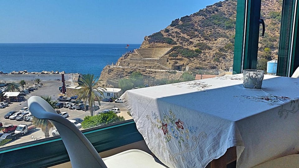 Akteon Rooms Hotel in Crete