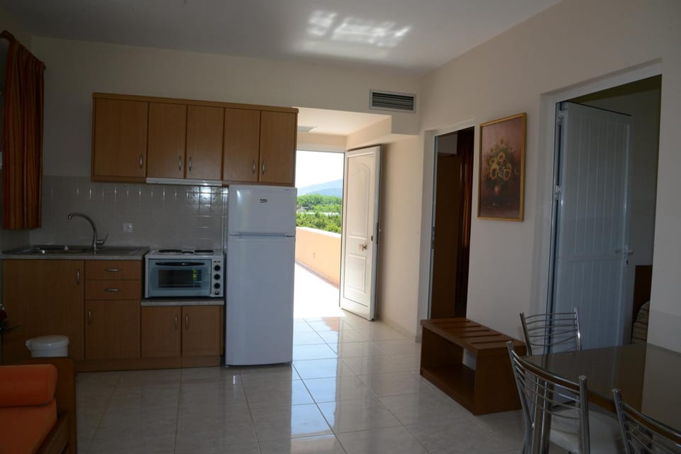 Maria's Filoxenia Suites Apartment hotel in Peloponnese Region