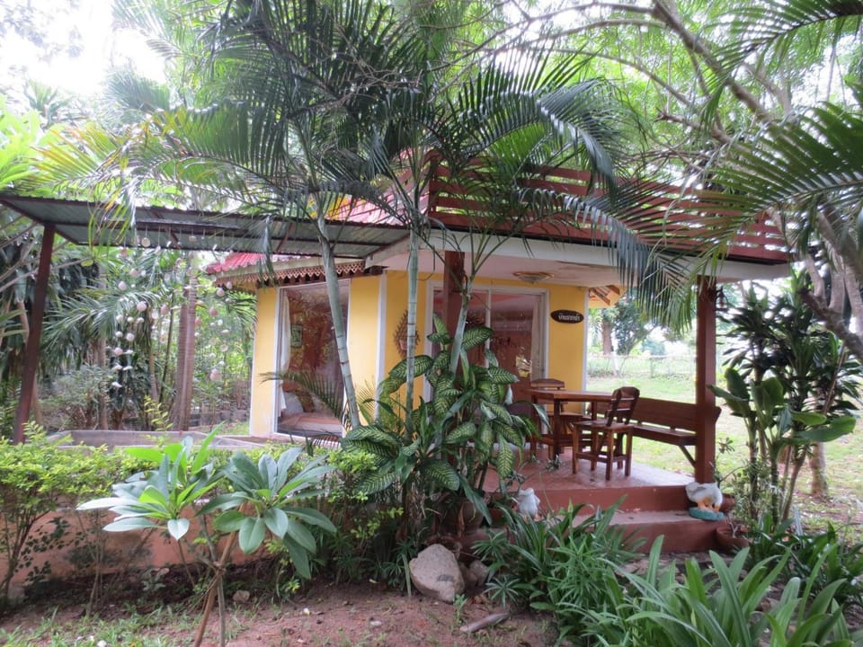Baan Ton Nam Resort Resort in Thailand