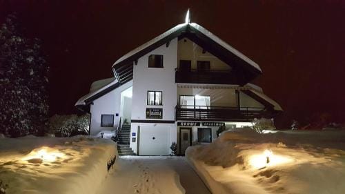 Vukovic House Hotel in Plitvice Lakes Park