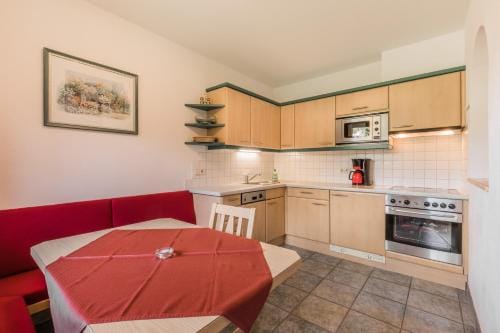 Landhaus Kristall Hotel in Tyrol