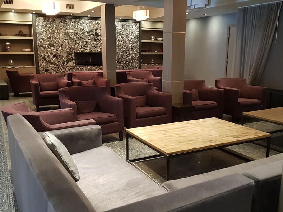 Paradise Resort Club and Spa Hotel in Canmore