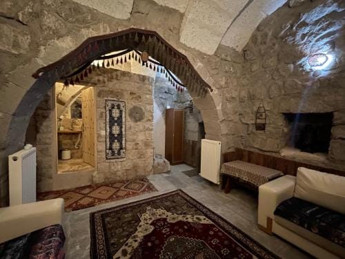 Anatolia Raymonde Cave House Hotel in Turkey