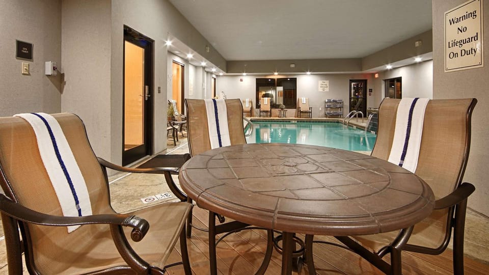 Sonesta Essential Indianapolis Airport Hotel in Plainfield