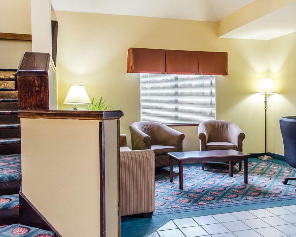 Econo Lodge Harrisburg - Hershey North Hotel in Pennsylvania