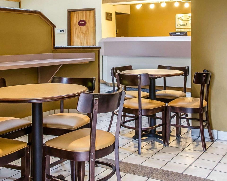 Econo Lodge Harrisburg - Hershey North Hotel in Pennsylvania