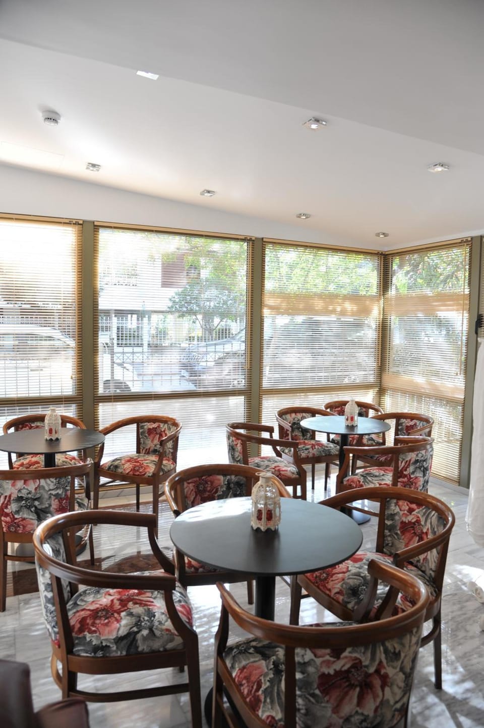 Elements Rooms & Apartments Hotel in Chalandri