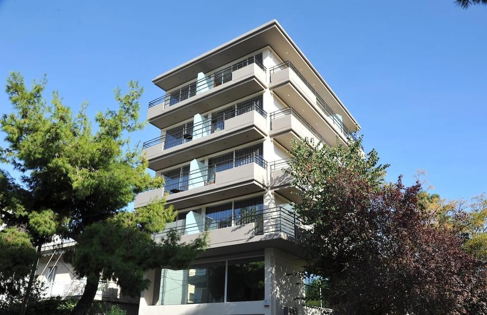 Elements Rooms & Apartments Hotel in Chalandri