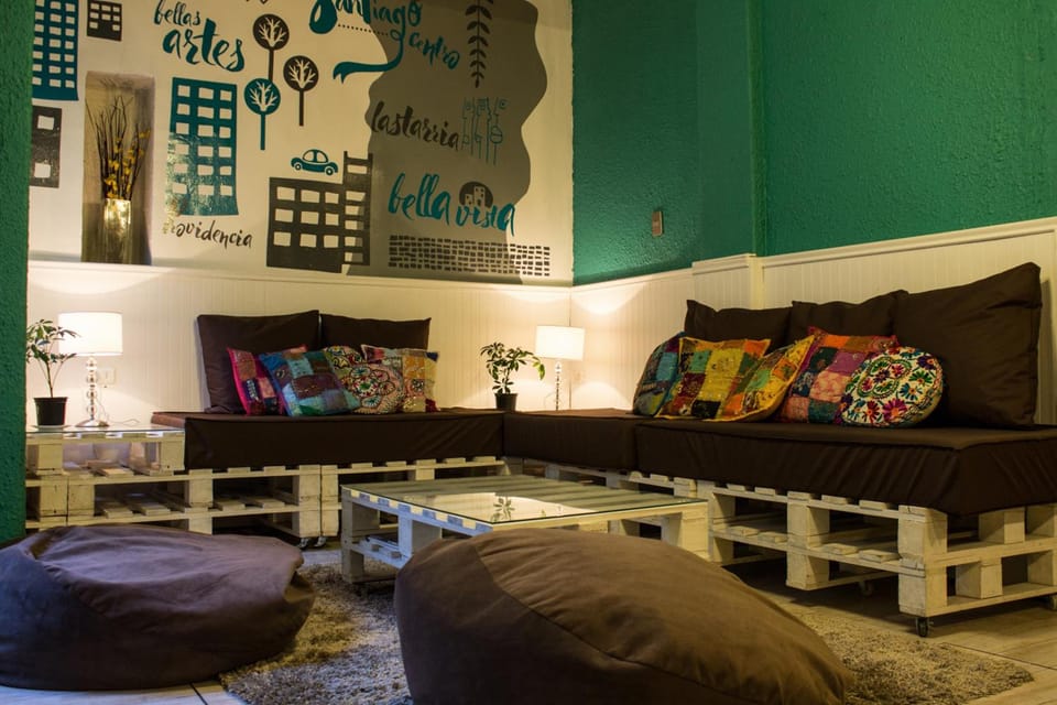 Shared lounge/TV area