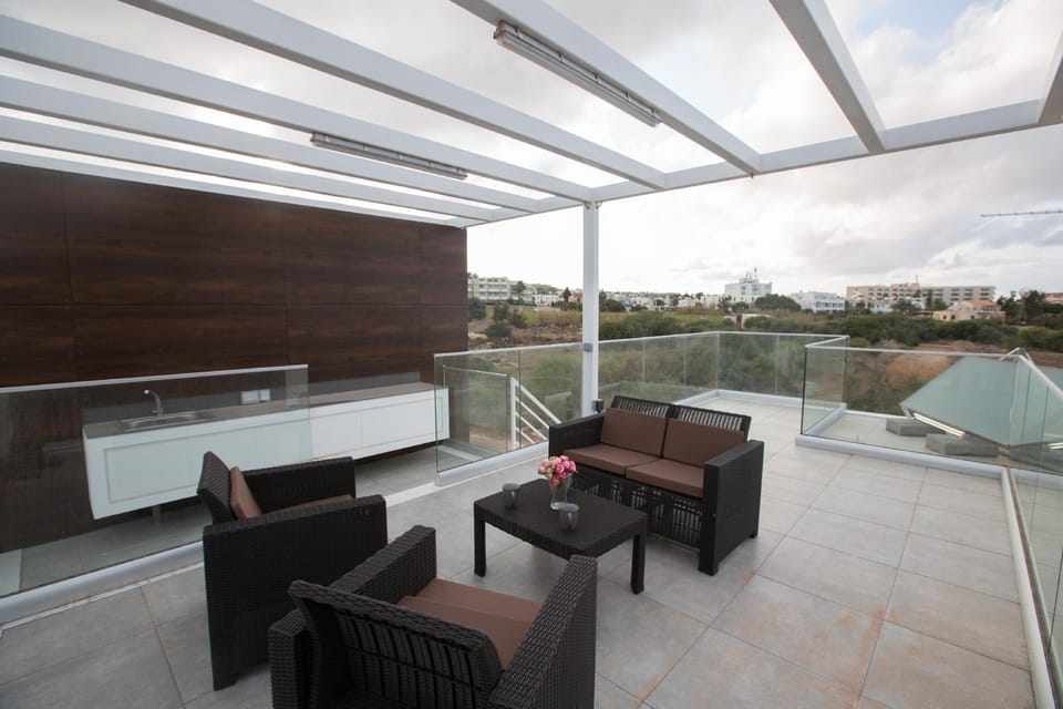 Villa Prol24,brand New 2bdr Protaras Villa with Pool,close to Fig Tree Bay Beach Resort in Protaras