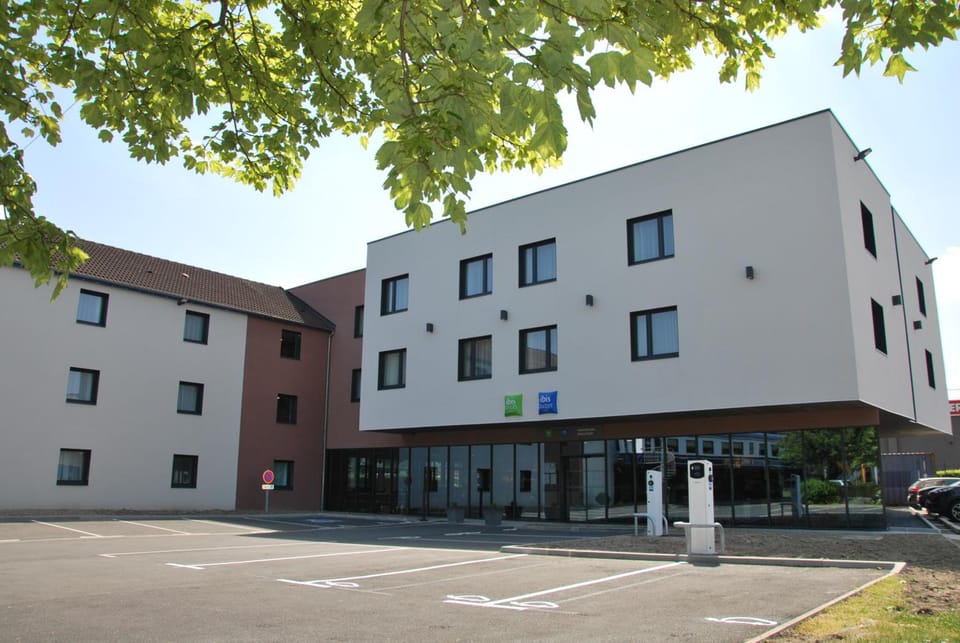 ibis Styles Valenciennes Petite Foret Hotel in Hauts-de-France