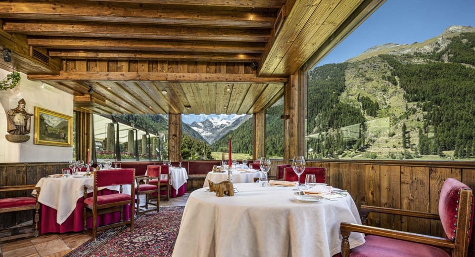 Bellevue Hotel & SPA Hotel in Cogne