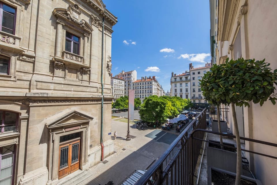 Hotel Des Artistes Hotel in Lyon