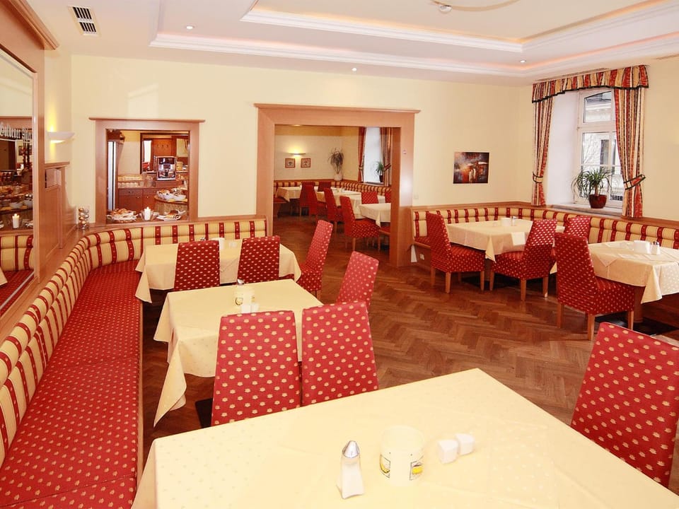 Hotel Goldener Adler Hotel in Linz