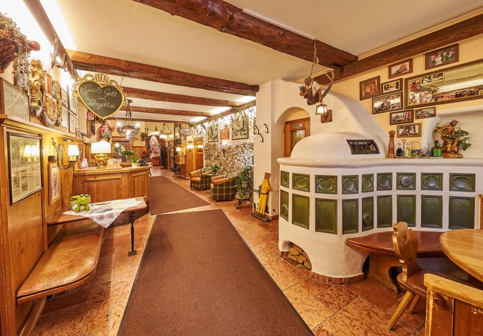 Hotel Lebzelter Hotel in Zell am See